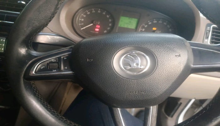 2014 Skoda Rapid AMBITION 1.6 TDI CR MT, Diesel, Manual, 2,40,563 km, interior