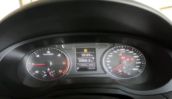 2016 Audi Q3 35 TDI Quattro, Diesel, Automatic, 1,73,089 km, interior