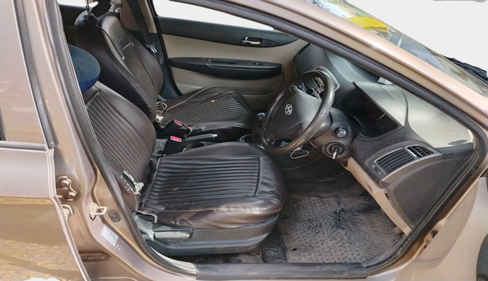 2014 Hyundai i20 MAGNA 1.4 CRDI, Diesel, Manual, 1,30,556 km, interior