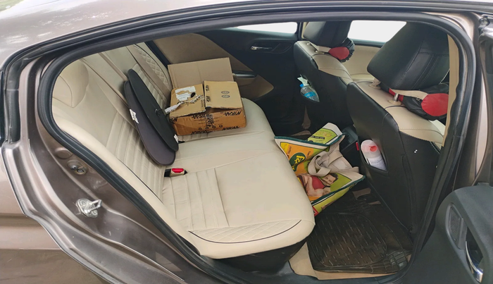 2014 Honda City 1.5L I-DTEC V, Diesel, Manual, 1,28,707 km, interior