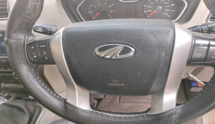 2019 Mahindra Scorpio S11 2WD, Diesel, Manual, 1,25,199 km, interior