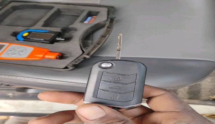 2019 Mahindra Scorpio S11 2WD, Diesel, Manual, 1,25,199 km, interior