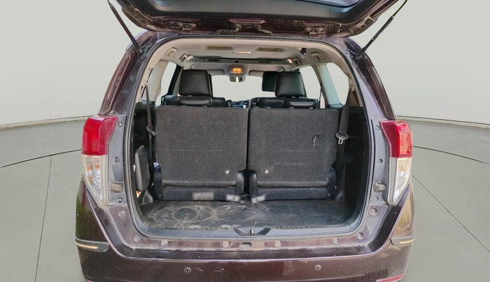 2016 Toyota Innova Crysta 2.4 ZX 7 STR, Diesel, Manual, 88,769 km, exterior