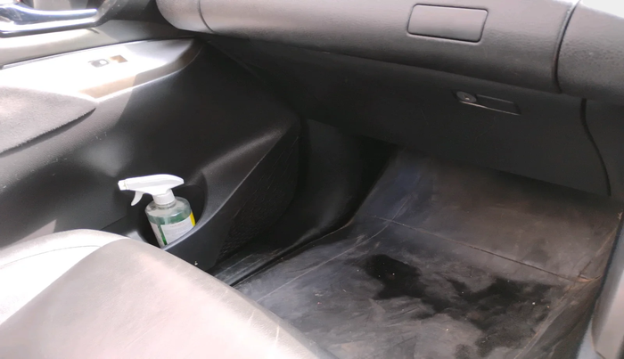 2016 Toyota Innova Crysta 2.4 ZX 7 STR, Diesel, Manual, 88,769 km, interior