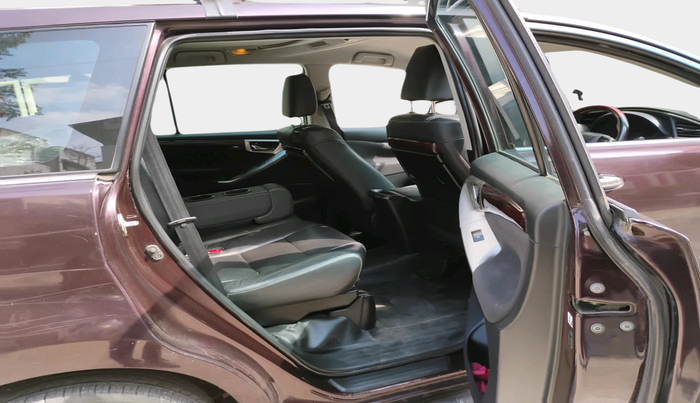 2016 Toyota Innova Crysta 2.4 ZX 7 STR, Diesel, Manual, 88,769 km, interior