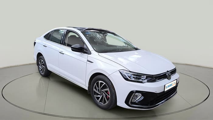 2025 Volkswagen VIRTUS GT PLUS TSI 1.5 EVO DSG, Petrol, Automatic, 4,222 km, exterior
