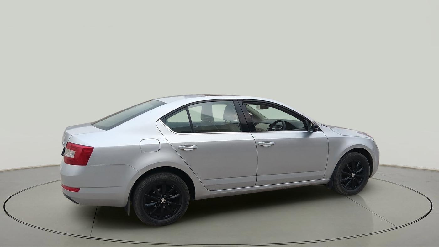 2016 Skoda Octavia 2.0 TDI CR STYLE PLUS AT, Diesel, Automatic, 1,09,704 km, exterior