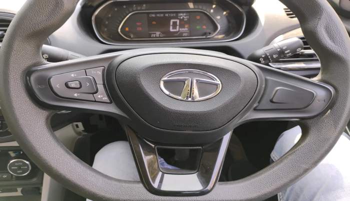 2024 Tata TIGOR XZ PLUS CNG, Petrol, Manual, 23,791 km, interior