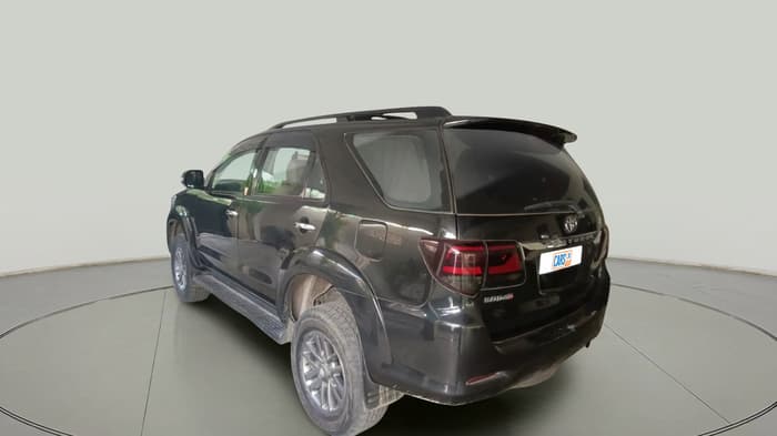 2012 Toyota Fortuner 3.0 4X2 AT, Diesel, Automatic, 1,35,508 km, exterior