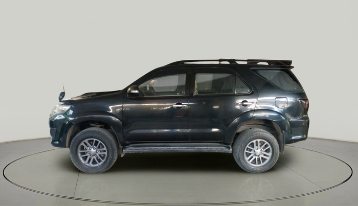 2012 Toyota Fortuner 3.0 4X2 AT, Diesel, Automatic, 1,35,508 km, exterior