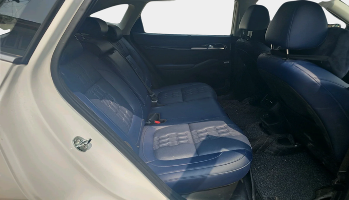 2025 KIA SELTOS HTX (O) 1.5 Petrol iVT, Petrol, Automatic, 2,739 km, interior