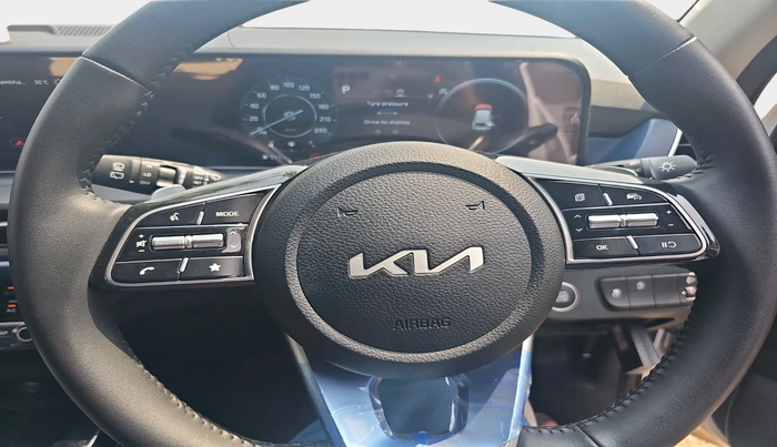 2025 KIA SELTOS HTX (O) 1.5 Petrol iVT, Petrol, Automatic, 2,739 km, interior