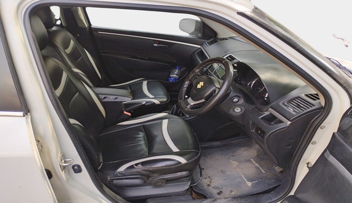 2013 Maruti Swift ZXI, Petrol, Manual, 41,400 km, interior