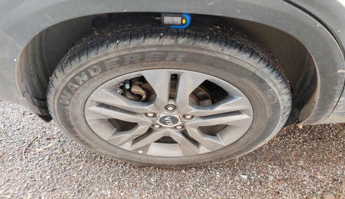2021 KIA SELTOS HTX 1.5 DIESEL, Diesel, Manual, 77,167 km, tyre