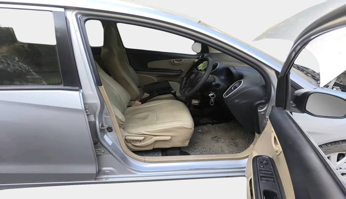 2014 Honda Mobilio 1.5L I-DTEC V, Diesel, Manual, 1,27,622 km, interior