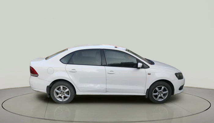 2013 Volkswagen Vento HIGHLINE DIESEL 1.6, Diesel, Manual, 1,98,883 km, exterior