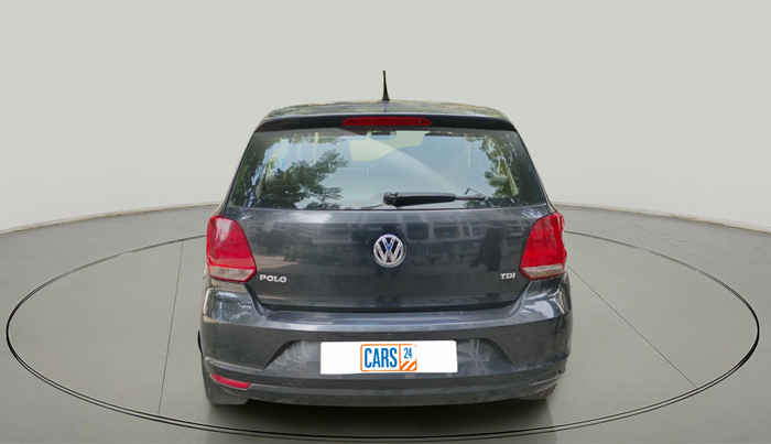 2014 Volkswagen Polo HIGHLINE1.5L, Diesel, Manual, 1,56,774 km, exterior