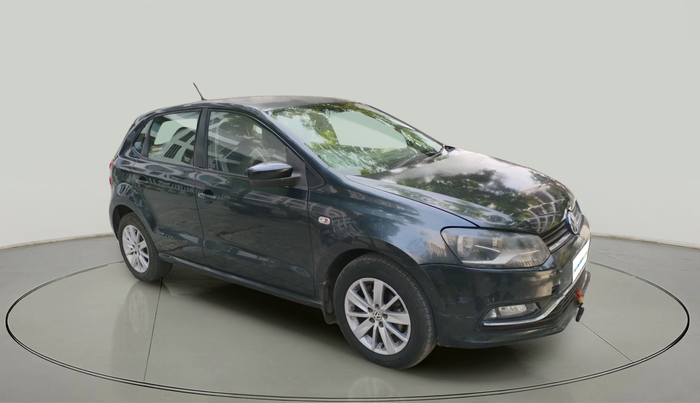 2014 Volkswagen Polo HIGHLINE1.5L, Diesel, Manual, 1,56,774 km, exterior