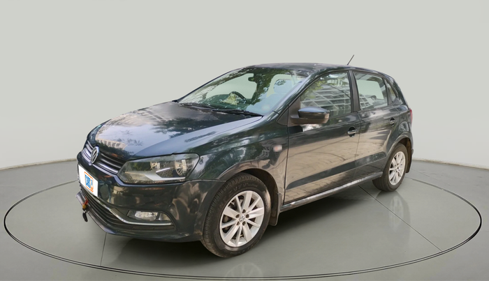 2014 Volkswagen Polo HIGHLINE1.5L, Diesel, Manual, 1,56,774 km, exterior