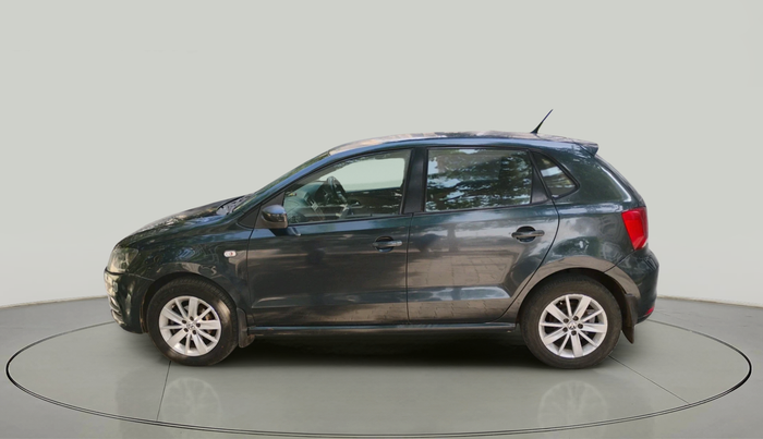 2014 Volkswagen Polo HIGHLINE1.5L, Diesel, Manual, 1,56,774 km, exterior