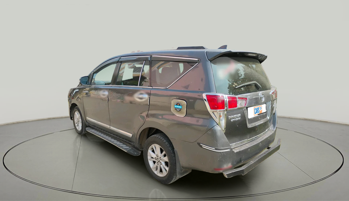 2016 Toyota Innova Crysta 2.4 GX 8 STR, Diesel, Manual, 1,26,318 km, exterior