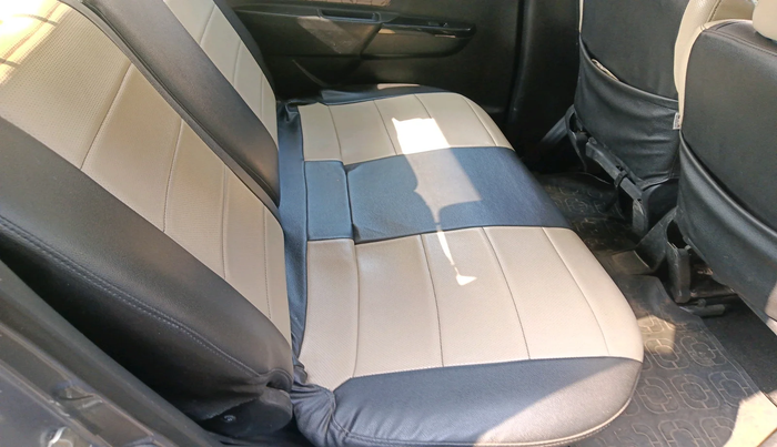 2017 Maruti Wagon R 1.0 VXI AMT, Petrol, Automatic, 37,744 km, interior