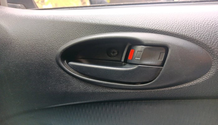 2016 Toyota Etios CROSS 1.2 G, Petrol, Manual, 20,792 km, interior