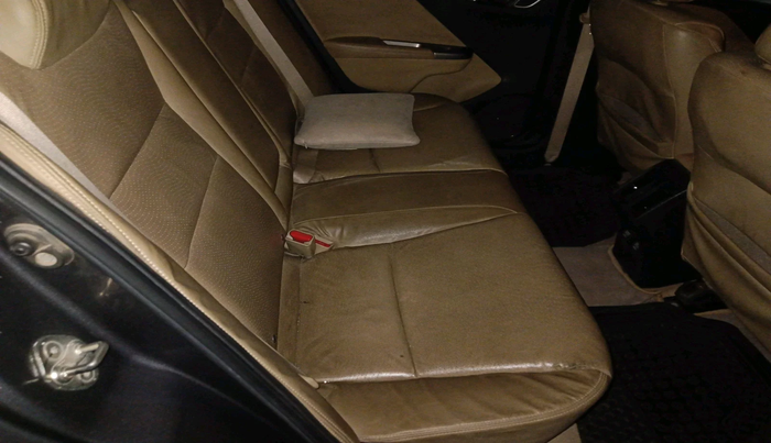 2018 Honda City 1.5L I-DTEC VX, Diesel, Manual, 84,020 km, interior