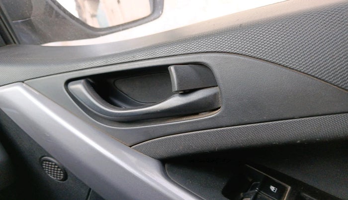 2021 Tata NEXON XM SUNROOF PETROL, Petrol, Manual, 62,073 km, interior