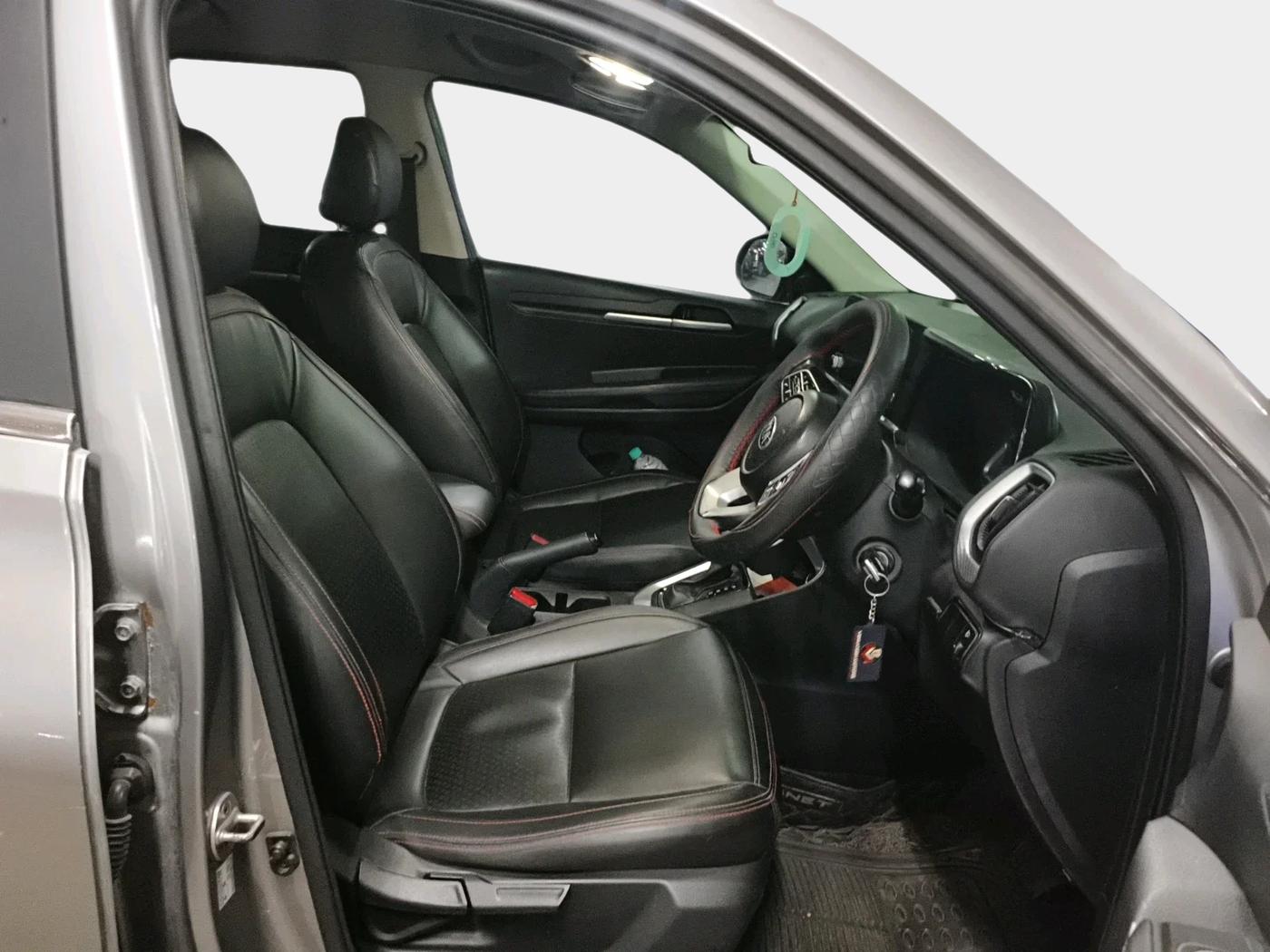 2020 KIA SONET HTK PLUS 1.5 AT, Diesel, Automatic, 44,753 km, interior