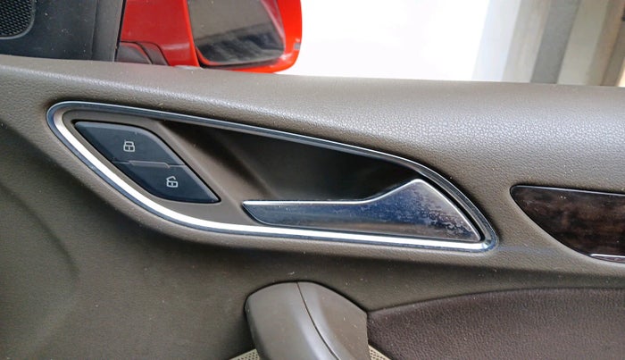 2014 Audi Q3 2.0 TDI PREMIUM PLUS, Diesel, Automatic, 97,669 km, interior