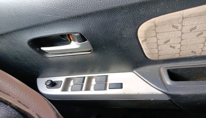 2014 Maruti Wagon R 1.0 VXI, Petrol, Manual, 59,176 km, interior