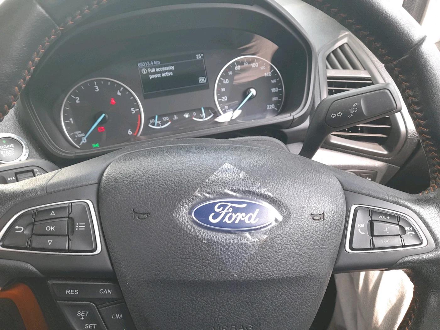 2019 Ford Ecosport TITANIUM 1.5L SPORTS(SUNROOF) DIESEL, Diesel, Manual, 69,313 km, interior