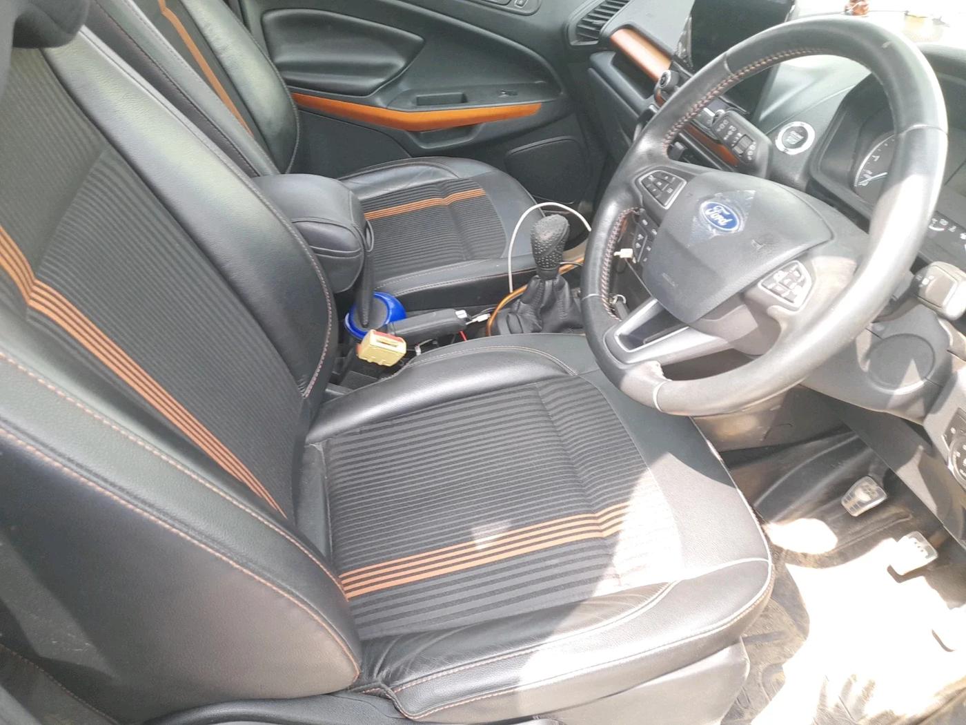 2019 Ford Ecosport TITANIUM 1.5L SPORTS(SUNROOF) DIESEL, Diesel, Manual, 69,313 km, interior