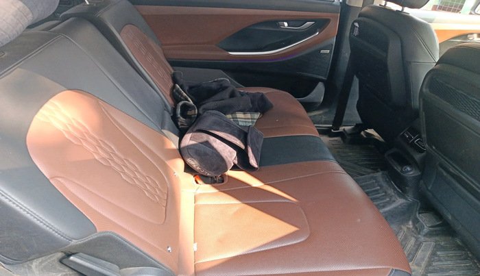 2024 Hyundai ALCAZAR PLATINUM 1.5 MT 7STR, Diesel, Manual, 65,701 km, interior