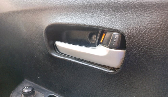 2018 Maruti Wagon R 1.0 VXI+ AMT, Petrol, Automatic, 1,12,130 km, interior