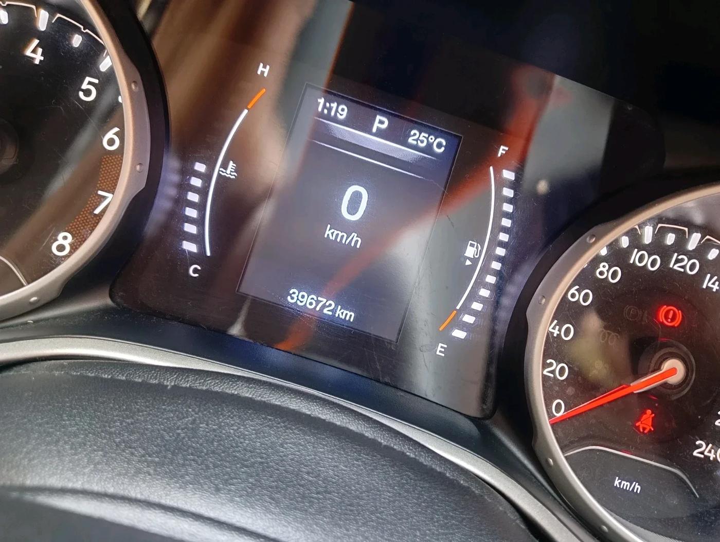 2018 Jeep Compass LIMITED (O) 1.4 PETROL AT, Petrol, Automatic, 39,672 km, interior