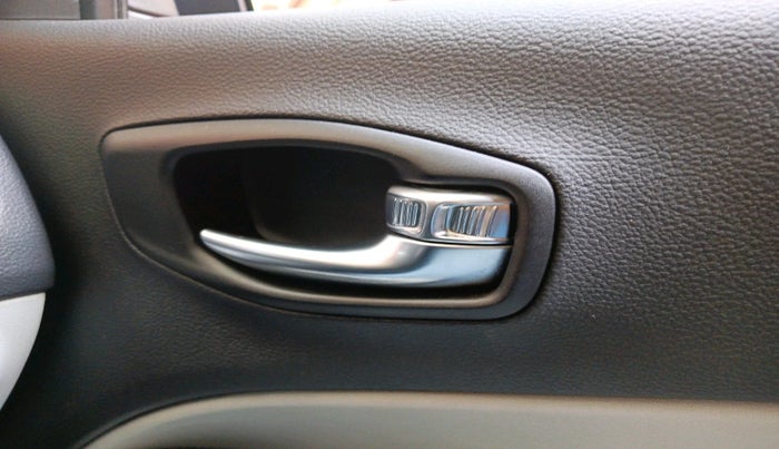 2018 Jeep Compass LIMITED (O) 1.4 PETROL AT, Petrol, Automatic, 39,672 km, interior