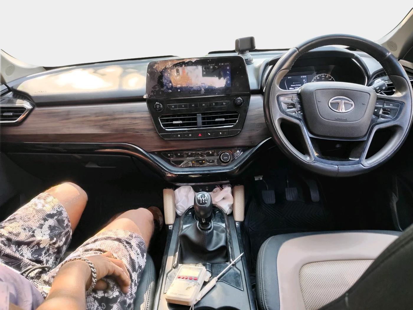 2022 Tata Safari XZ PLUS KAZIRANGA, Diesel, Manual, 59,461 km, interior