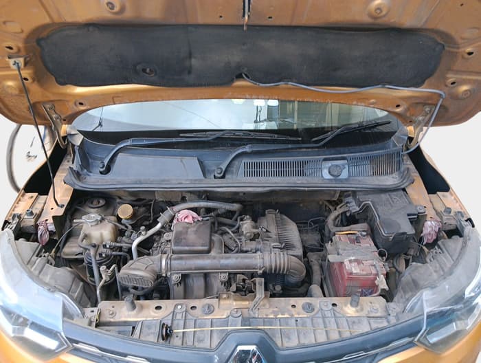 2020 Renault TRIBER RXL MT, Petrol, Manual, 38,424 km, exterior