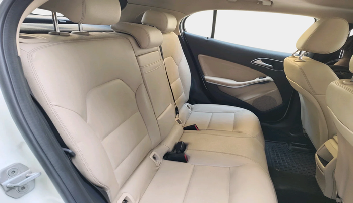 2014 Mercedes Benz GLA Class 200 CDI SPORT, Diesel, Automatic, 77,529 km, interior