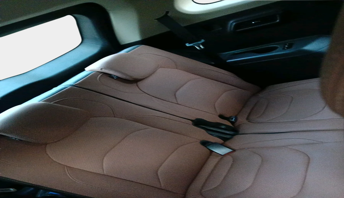 2023 MG HECTOR PLUS SAVVY PRO 1.5 TURBO CVT 6 STR, Petrol, Automatic, 10,573 km, interior