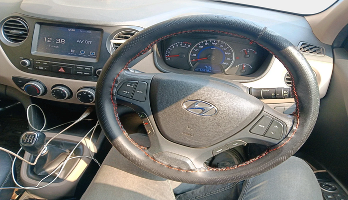 2017 Hyundai Grand i10 SPORTZ (O) 1.2 KAPPA VTVT, Petrol, Manual, 50,818 km, interior