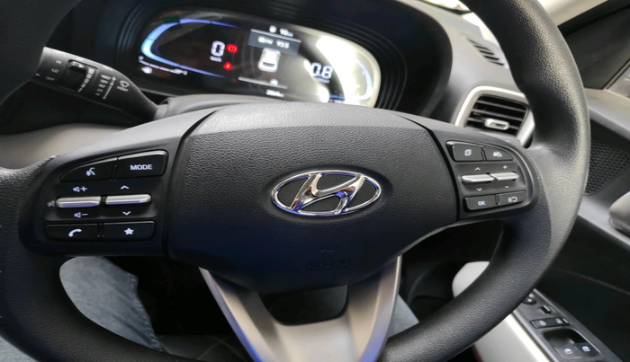 2023 Hyundai VENUE S (O) 1.0 Turbo MT, Petrol, Manual, 2,064 km, interior