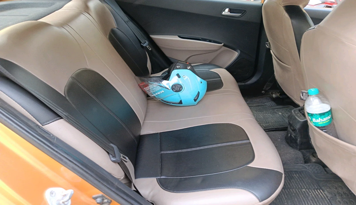 2016 Hyundai Grand i10 SPORTZ 1.2 KAPPA VTVT, Petrol, Manual, 48,515 km, interior