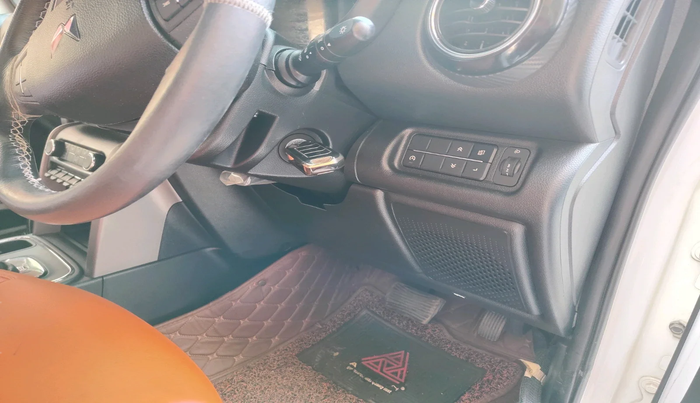 2023 Mahindra Thar LX P 2WD AT HT, Petrol, Automatic, 13,869 km, interior