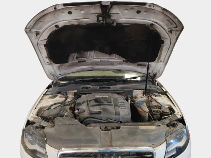 2011 Audi A4 2.0 TDI, Diesel, Automatic, 65,928 km, exterior