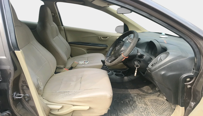 2015 Honda Amaze 1.2L I-VTEC S, Petrol, Manual, 92,484 km, interior