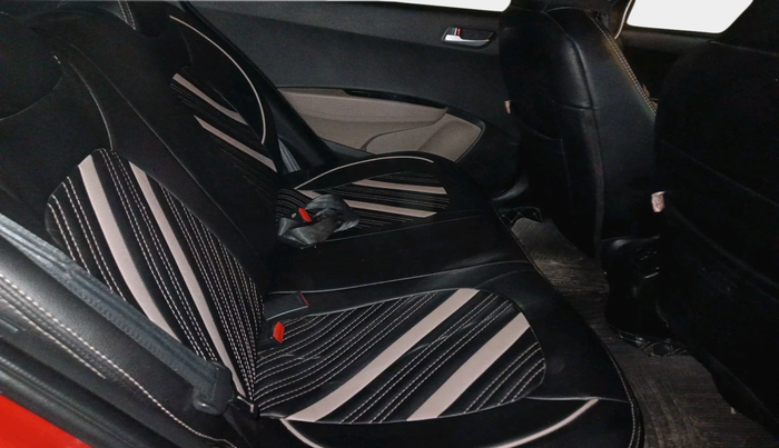 2017 Hyundai Grand i10 SPORTZ 1.2 KAPPA VTVT, Petrol, Manual, 48,928 km, interior