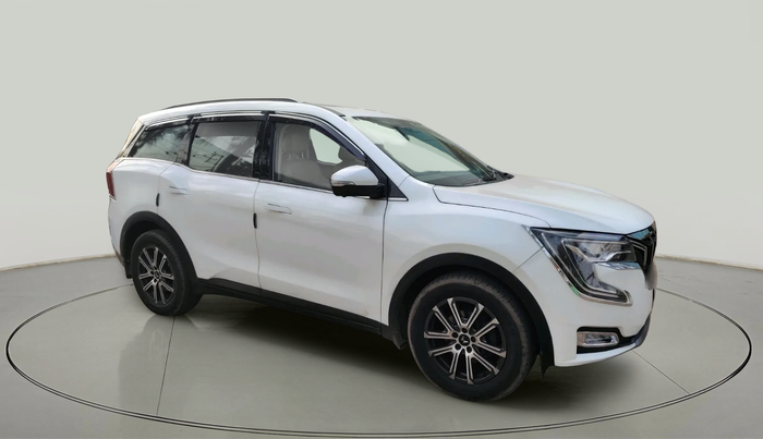2023 Mahindra XUV700 AX 7 LUXURY D AT 7 STR, Diesel, Automatic, 41,412 km, exterior